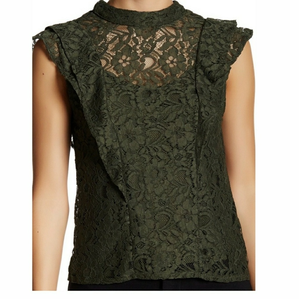 *Romeo & Juliet Couture* Layered Woven Top